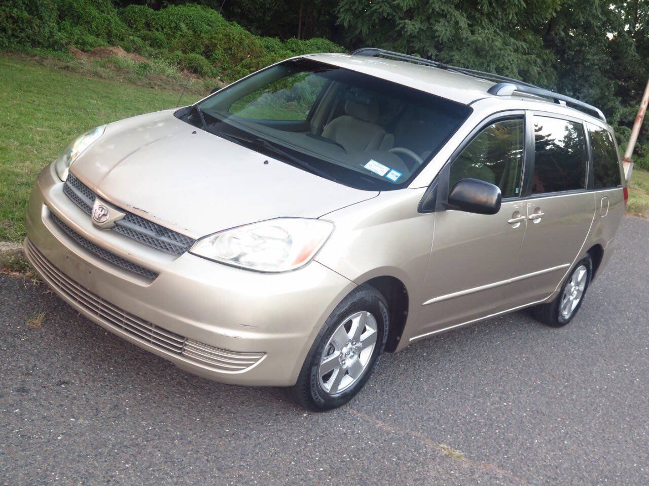 Used 2005 Toyota Sienna LE w/ LE Pkg 6 FWD image 19