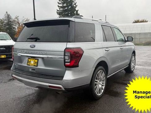 Used 2024 Ford Expedition Limited image 4