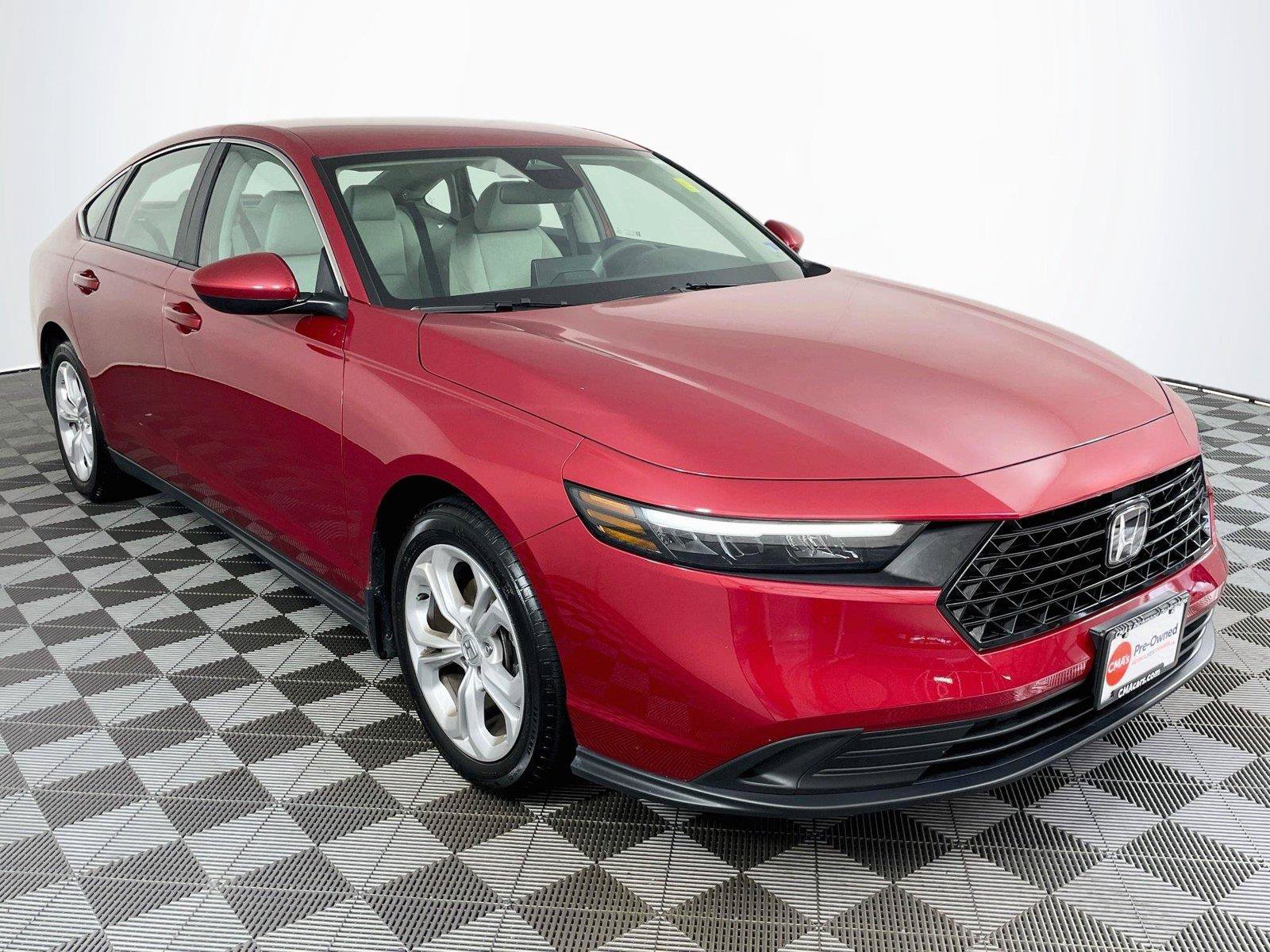 Certified 2025 Honda Accord LX image 1