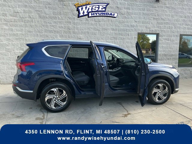 Used 2021 Hyundai Santa Fe SEL AWD/4WD image 6