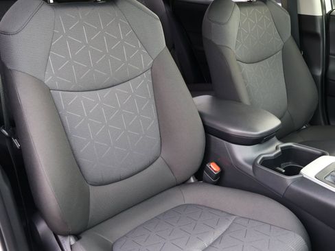 Used 2024 Toyota RAV4 XLE image 17