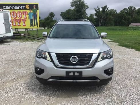 Used 2018 Nissan Pathfinder Platinum AWD/4WD image 8