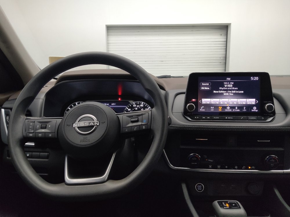 Used 2023 Nissan Rogue SV FWD image 22