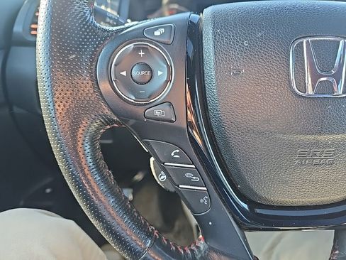 Used 2022 Honda Ridgeline Black Edition image 16