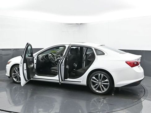 Used 2023 Chevrolet Malibu LT image 54