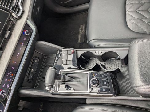 Used 2023 Kia Sportage X-Line w/ X-Line Premium Package image 16