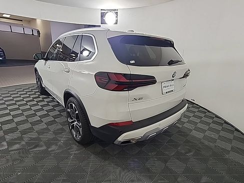 Used 2025 BMW X5 xDrive40i w/ Climate Comfort Package AWD/4WD image 5