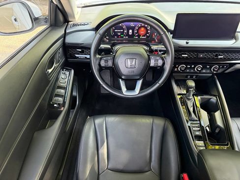 Used 2024 Honda Accord Touring image 26