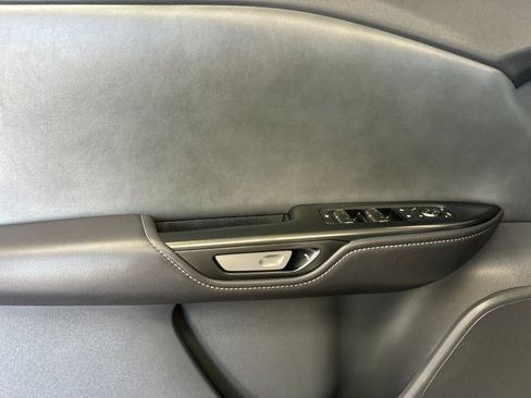 Used 2023 Lexus RZ 450e Premium w/ Technology Package image 11