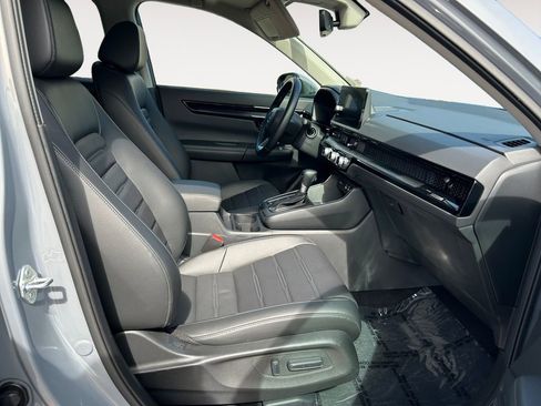 Used 2025 Honda CR-V EX-L image 10