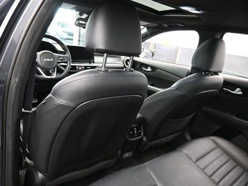 Used 2022 Kia Forte GT-Line w/ GT-Line Premium Package image 38