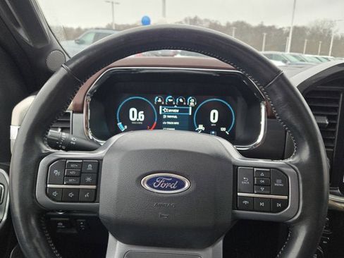 Used 2023 Ford F150 Lariat w/ Equipment Group 502A High image 28