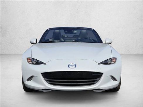 Used 2016 MAZDA MX-5 Miata Grand Touring RWD image 2