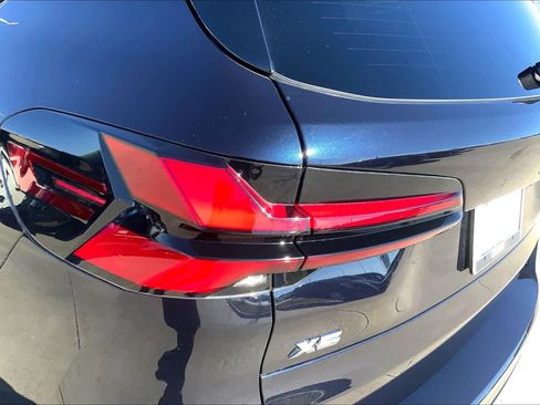 Certified 2025 BMW X5 M60i w/ Executive Package image 28