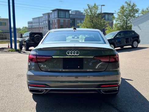 Used 2023 Audi A4 2.0T Premium w/ Convenience Package AWD/4WD image 4