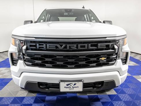 Used 2024 Chevrolet Silverado 1500 Custom AWD/4WD image 2