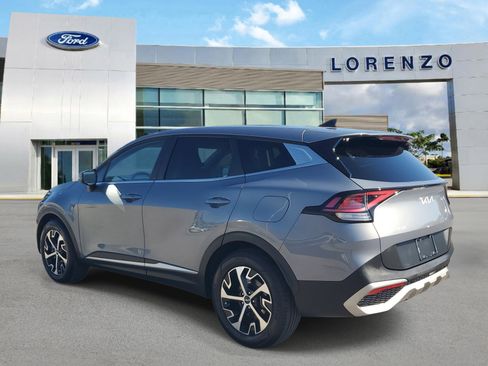 Used 2023 Kia Sportage EX image 7