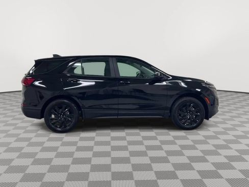 Used 2024 Chevrolet Equinox LS w/ Midnight Edition AWD/4WD image 9