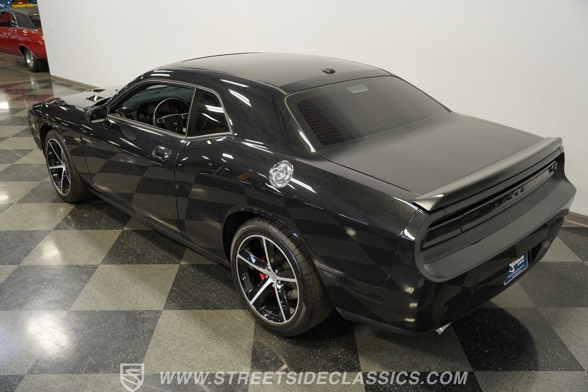 Used 2010 Dodge Challenger SRT8 w/ SRT Option Group II RWD image 26
