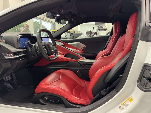 Used 2020 Chevrolet Corvette Stingray Preferred Cpe w/ 2LT Preferred Equipment Group RWD image 17