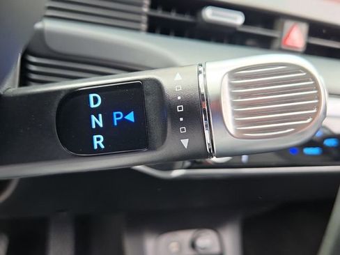 Used 2024 Hyundai Ioniq 5 SEL image 21
