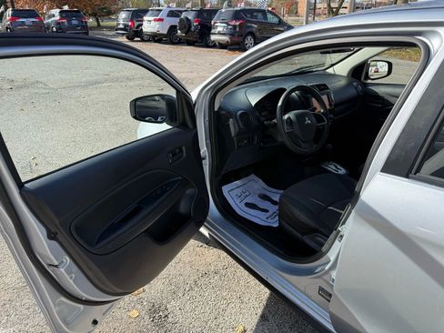 Used 2018 Mitsubishi Mirage ES image 9