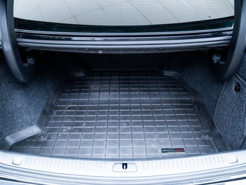 Used 2011 Cadillac CTS V RWD image 9