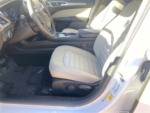 Certified 2018 Ford Fusion S image 18