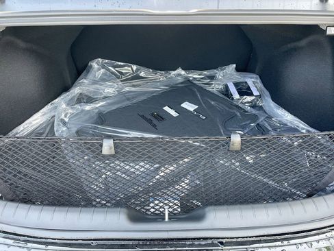 Certified 2025 Hyundai Elantra Sport FWD image 49