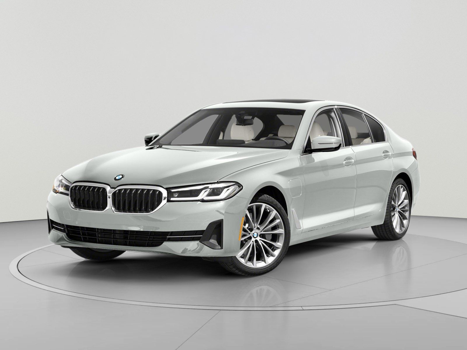Used 2021 BMW 530e w/ Parking Assistance Package RWD image 1