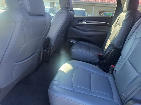 Used 2020 Buick Enclave Essence w/ Sound and Sites Package image 29