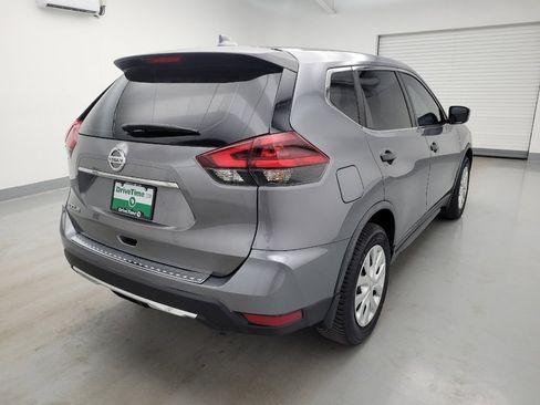 Used 2018 Nissan Rogue S FWD image 9