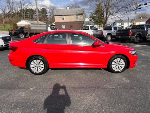 Used 2019 Volkswagen Jetta S w/ Driver Assistance Package image 4