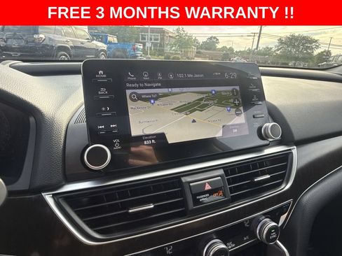 Used 2021 Honda Accord Touring image 19