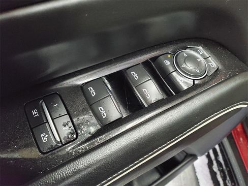 Used 2021 Cadillac Escalade Premium Luxury Platinum image 11