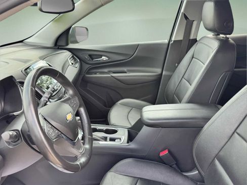 Used 2020 Chevrolet Equinox Premier FWD image 16
