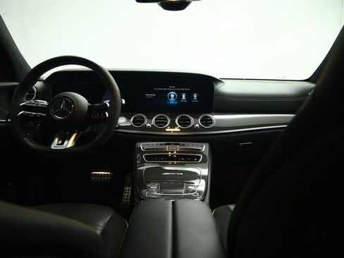 Used 2023 Mercedes-Benz E 63 AMG S image 37