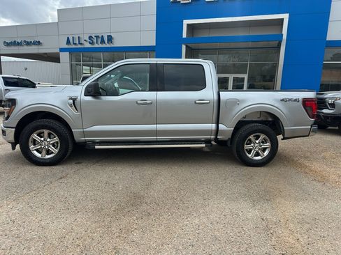 Used 2025 Ford F150 XLT w/ Equipment Group 301A Standard image 3