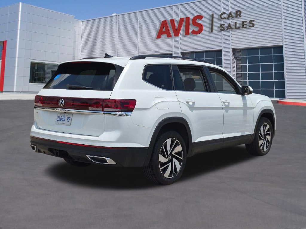 Used 2025 Volkswagen Atlas SE FWD image 6