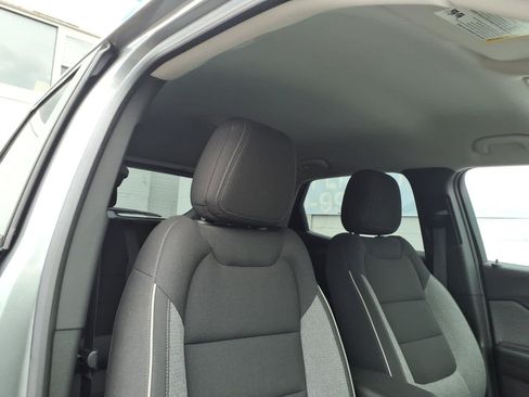 Used 2023 Chevrolet TrailBlazer LT FWD image 23