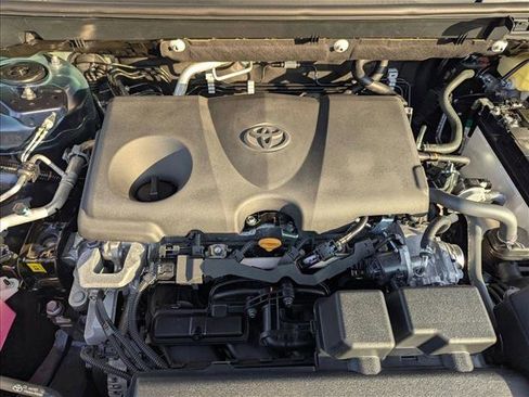 New 2025 Toyota RAV4 XLE image 15
