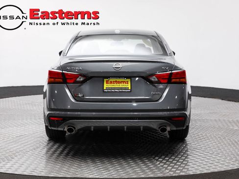 Used 2024 Nissan Altima 2.5 SV w/ SV Premium Package image 6