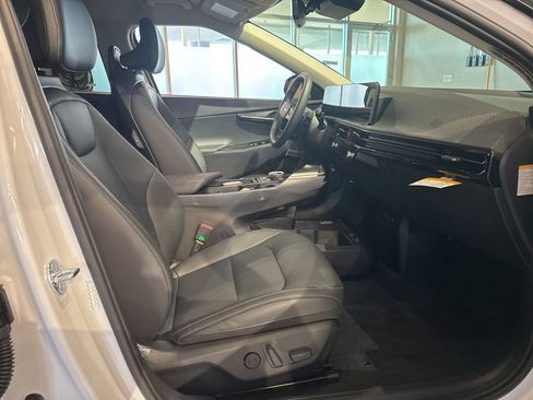 New 2025 Kia EV6 Wind image 29
