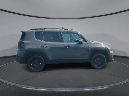 Used 2020 Jeep Renegade Altitude image 9