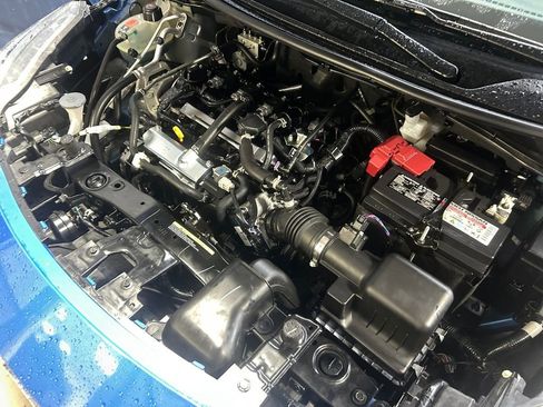 Used 2022 Nissan Versa SV image 30