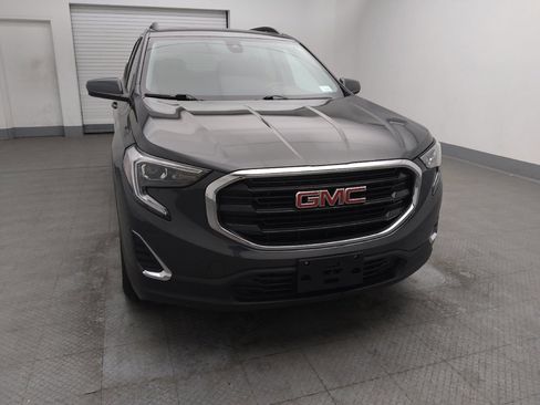 Used 2021 GMC Terrain SLE w/ Driver Convenience Package image 14