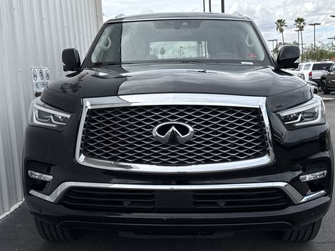 Used 2019 INFINITI QX80 Luxe w/ Proassist Package image 4