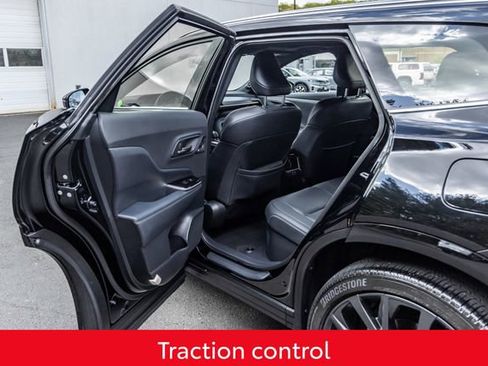 Used 2025 Toyota Crown Signia w/ Advanced Technology Package AWD/4WD image 24