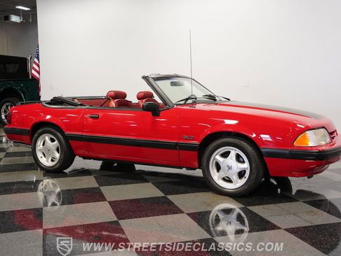 Used 1991 Ford Mustang LX image 15