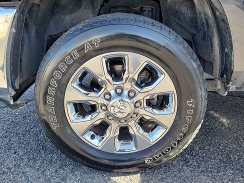 Used 2022 RAM 3500 Limited image 34